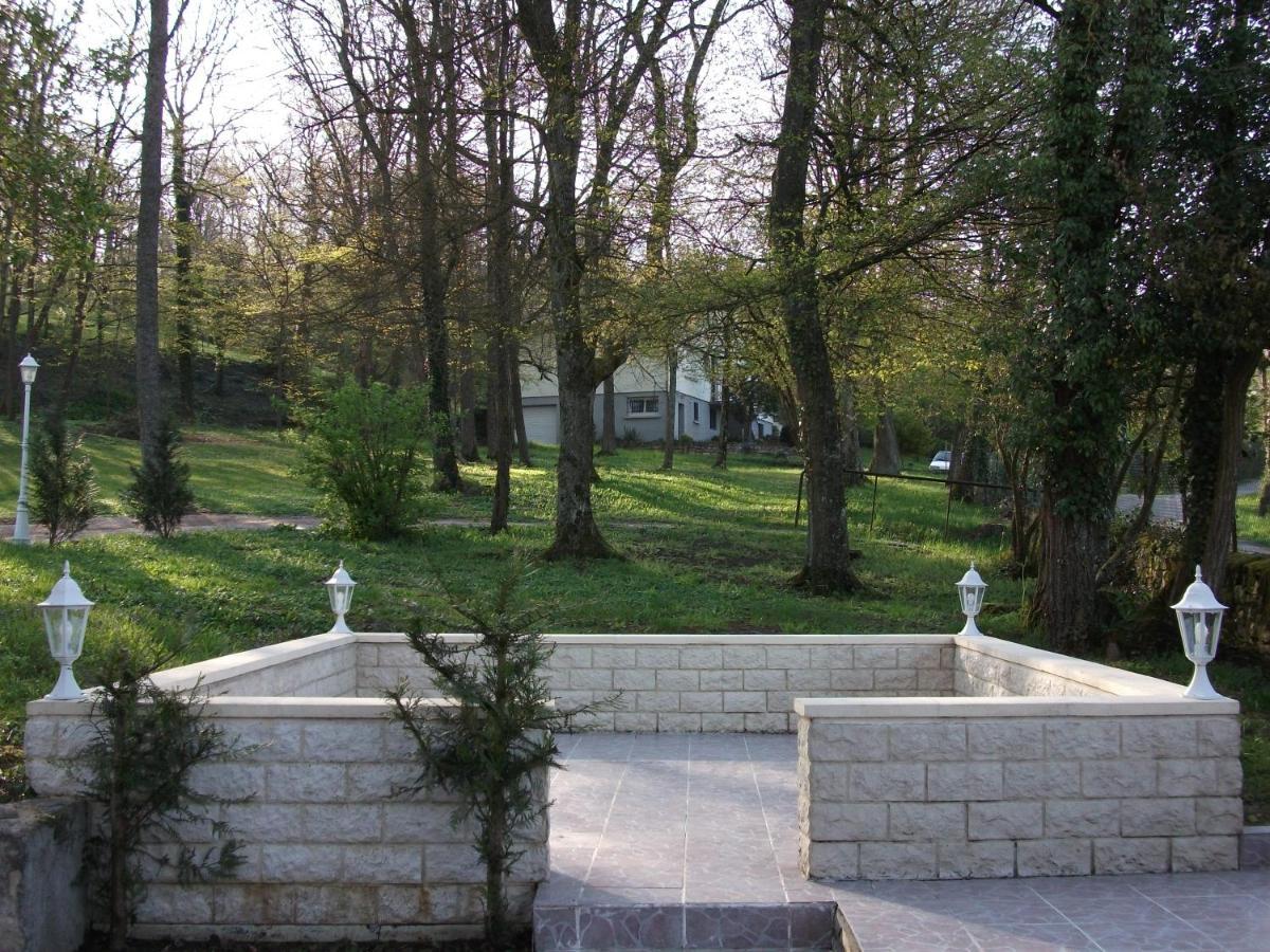 Chambre Hote Villa Sainte Barbe Mirecourt Buitenkant foto