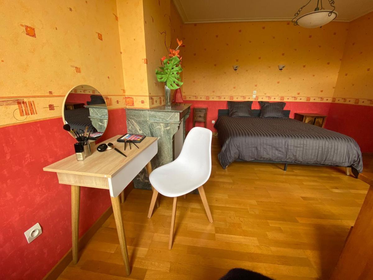 Chambre Hote Villa Sainte Barbe Mirecourt Buitenkant foto
